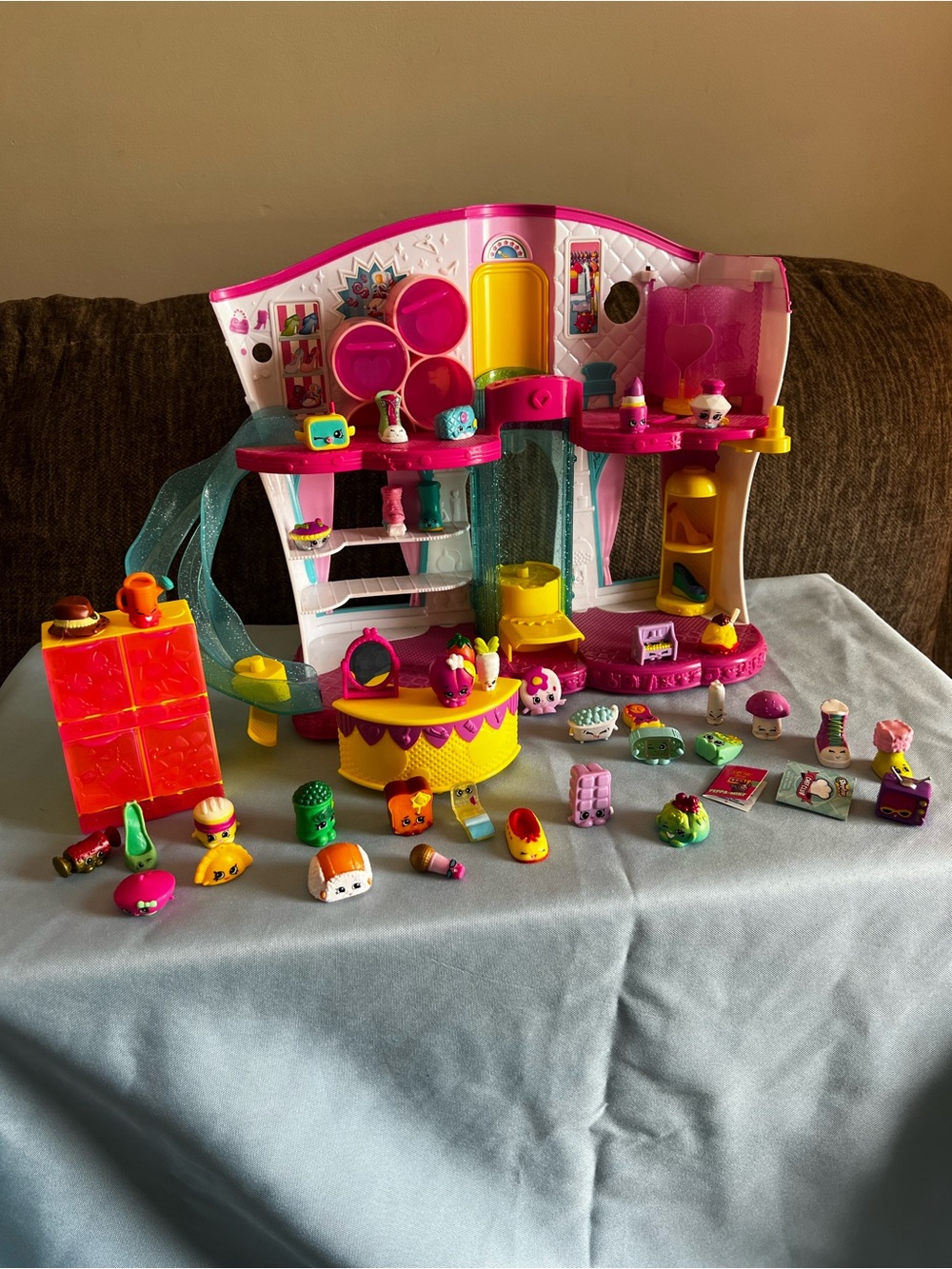 Shopkins Season 3 Fashion Boutique Playset Bundle Lot - 30+ Figures!